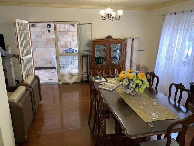 Casa em condomínio fechado com 5 quartos à venda na Rua Guaiaquil, Cachambi, Rio de Janeiro, 245 m2 por R$ 1.100.000