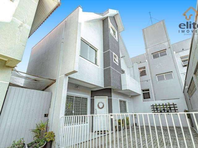 Sobrado com 3 dormitórios à venda, 129 m² por R$ 690.000,00 - Novo Mundo - Curitiba/PR