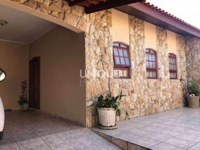 Casa com 3 quartos à Venda, Vila Formosa - Jundiaí