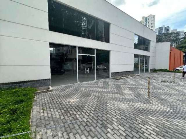 Prédio com 3 salas para alugar na Rua Doutor Soter de Faria, Vila Andrade, São Paulo, 500 m2 por R$ 30.000