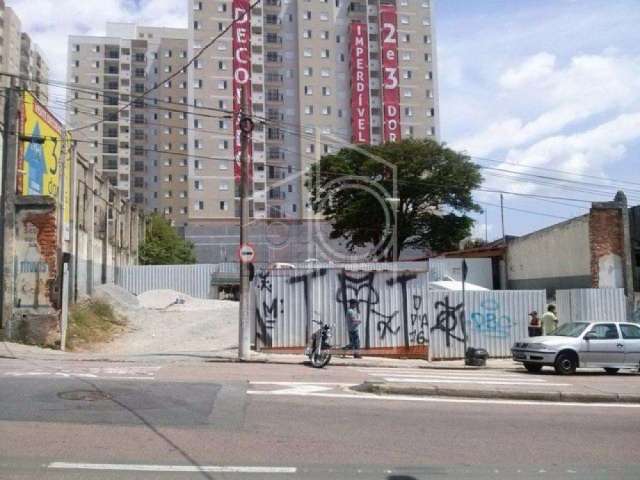 Terreno  com 1400 m² para venda ou locação no Centro de Jundiaí.