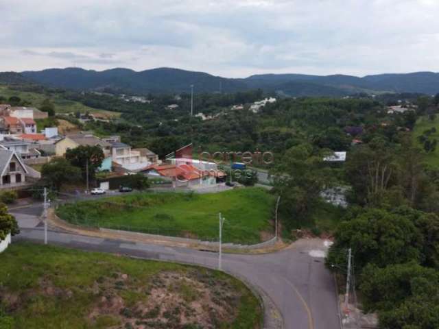 Terreno Jardim Paulista com 3 frentes e ótima topografia