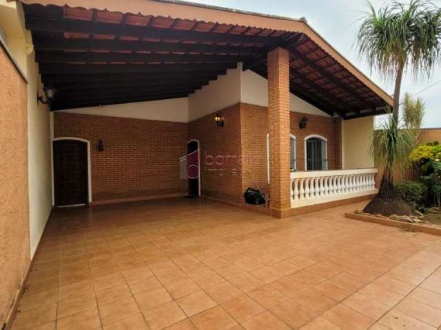 Casa térrea com edícula à venda no bairro torres de são josé - jundiaí/sp