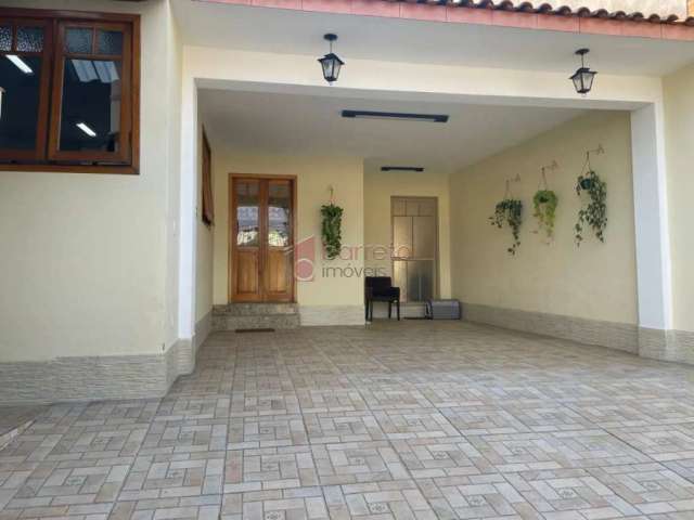 Casa sobrado com 03 dormitórios à venda no jardim santa adelaide - jundiaí/sp