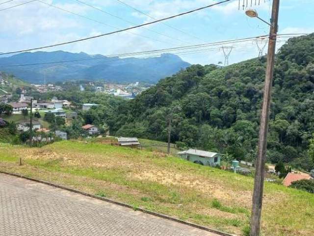 Terreno de 623m² com uma bela vista em dom joaquim