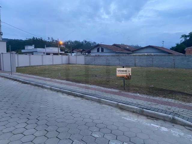 Terreno de 308m² em loteamento residencial na guabiruba