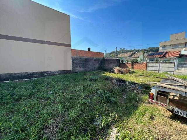 TERRENO DE 240m² NO BAIRRO LIMOEIRO