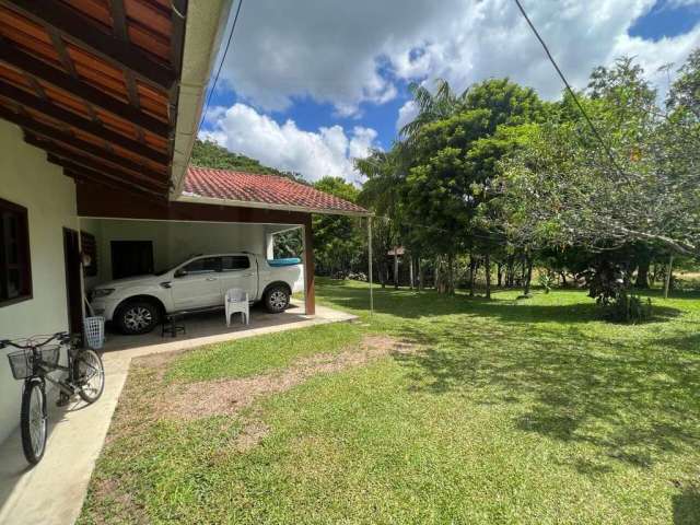 LINDO SITIO COM 50.000m² COM PLANTAÇÕES