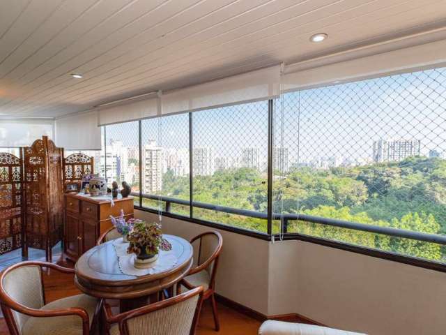 Apartamento tipo  para venda com 3 quartos, 147m²