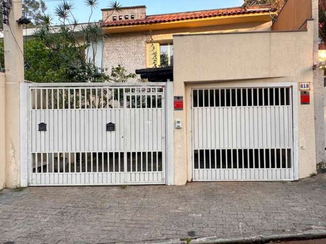 Casa tipo  para venda com 3 quartos, 220m²