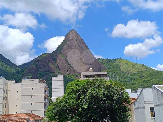 Excelente apartamento 3 quartos no Grajaú a venda com vista para o pico do Grajaú