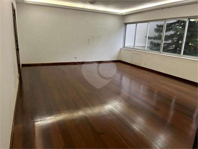 Apartamento com 4 quartos na Tijuca!