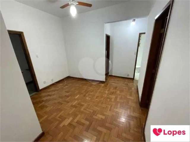 Apartamento com 2 quartos à venda em Maracanã - RJ