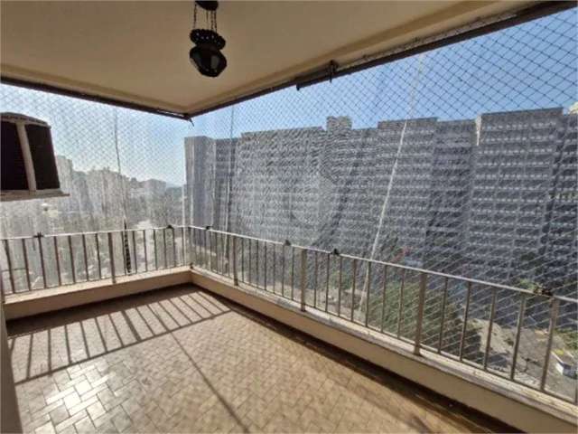 Apartamento com 2 quartos para locação em Maracanã - RJ