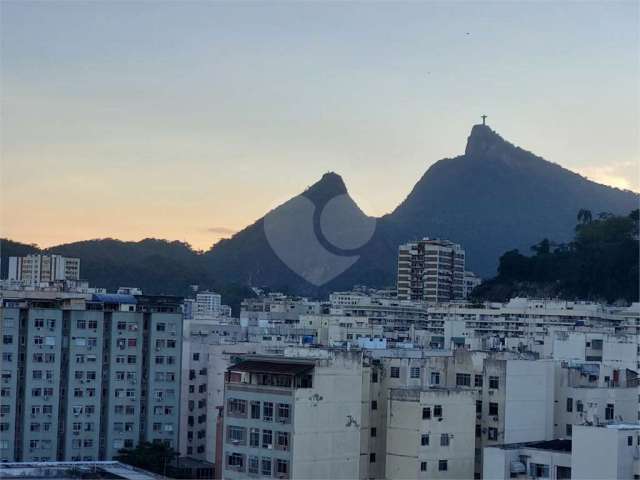 Apartamento com 2 quartos à venda em Flamengo - RJ