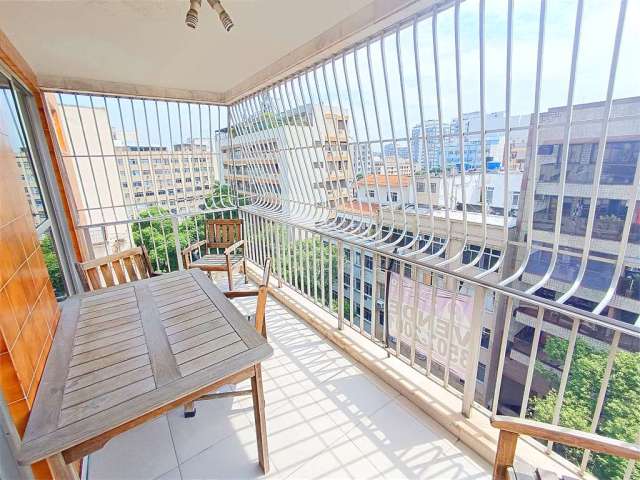 Excelente apartamento 2 quartos na Tijuca com direito a laje para fazer segundo andar