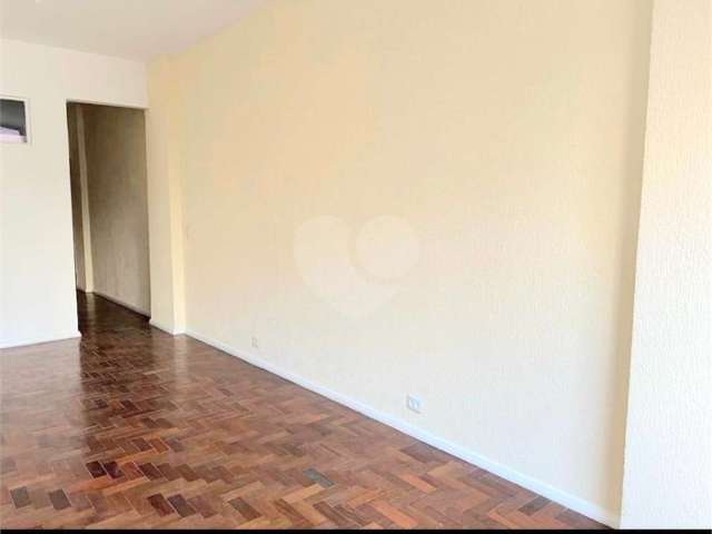 Apartamento para venda, com 3 quartos na Rua Santo Afonso com 85 m²