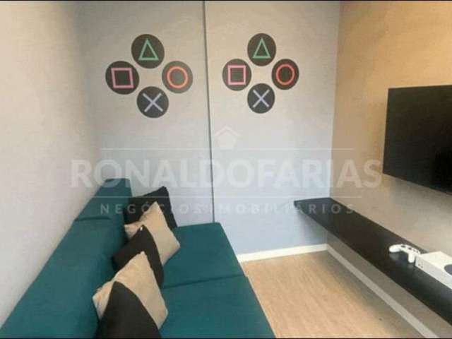 Apartamento a venda com 02 dormitórios na região de Santo Amaro.