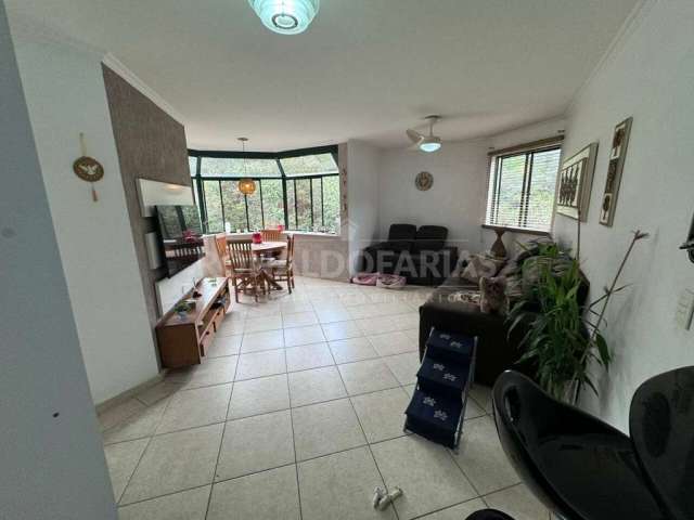 Apartamento a venda com 03 dormitórios sendo 01 suíte no Jardim Marajoara