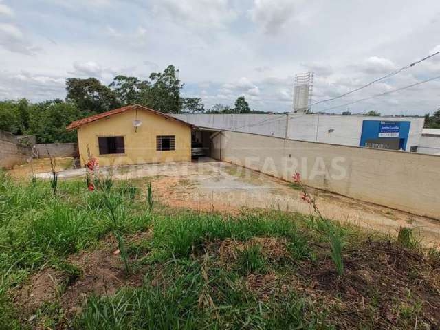 Terreno para Venda com Casa no Jardim Lucélia 1000m2