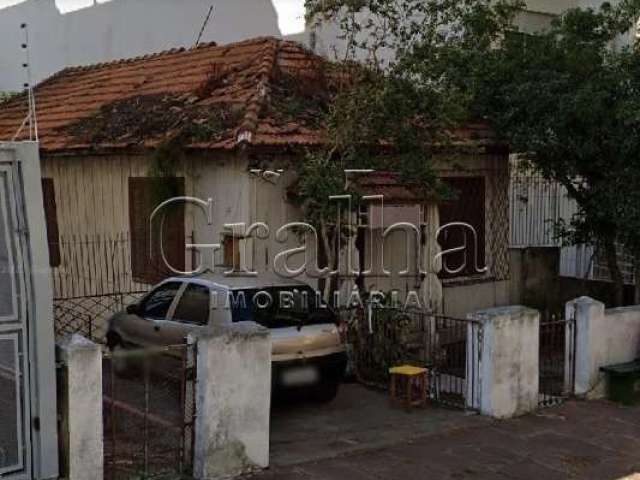 Terreno à venda na Rua João Abbott, 72, Petrópolis, Porto Alegre por R$ 1.200.000