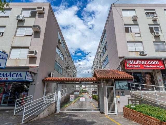 Apartamento com 3 quartos à venda na Avenida do Forte, 954, Vila Ipiranga, Porto Alegre por R$ 295.000