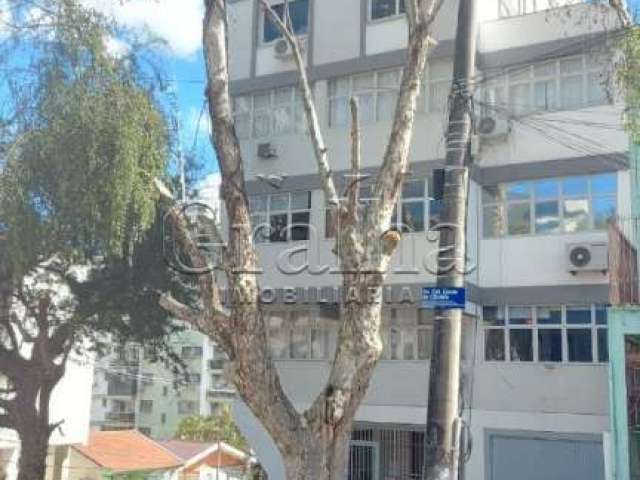 Apartamento com 1 quarto à venda na Avenida Coronel Lucas de Oliveira, 2179, Petrópolis, Porto Alegre por R$ 220.000