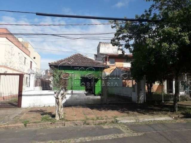 Terreno à venda na Rua Machado de Assis, 744, Jardim Botânico, Porto Alegre por R$ 650.000