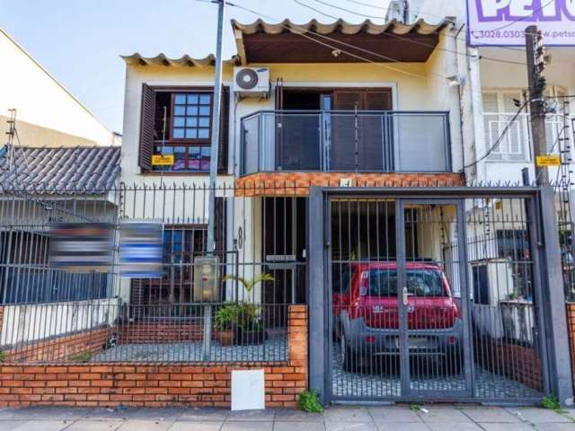 Casa com 7 quartos à venda na Rua Livramento, 381, Santana, Porto Alegre por R$ 790.000