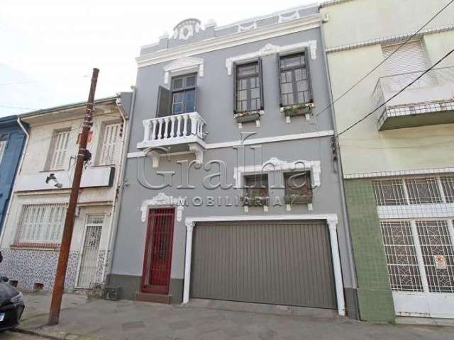 Casa com 3 quartos à venda na Rua Gaspar Martins, 454, Floresta, Porto Alegre por R$ 775.000