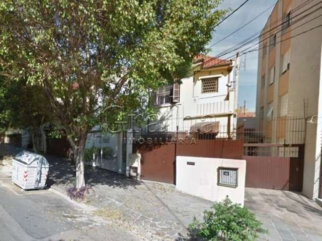 Casa com 3 quartos à venda na Rua Doutor Vale, 149, Floresta, Porto Alegre por R$ 557.000