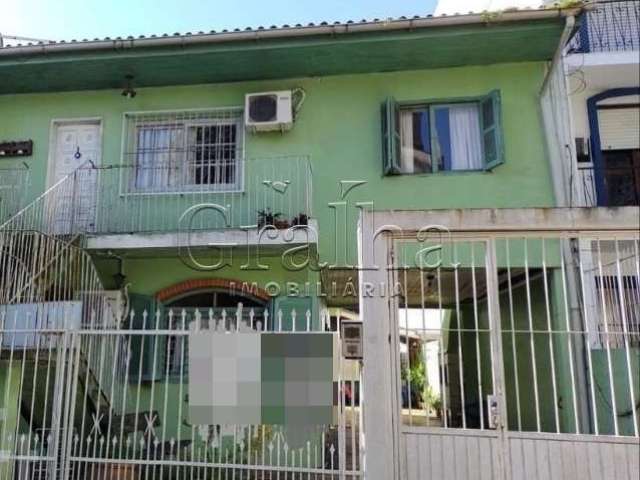 Casa com 4 quartos à venda na Avenida Montenegro, 215, Petrópolis, Porto Alegre por R$ 1.200.000