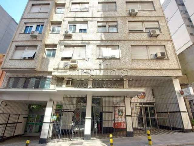 Apartamento com 3 quartos à venda na Rua General Vitorino, 300, Centro Histórico, Porto Alegre por R$ 430.000