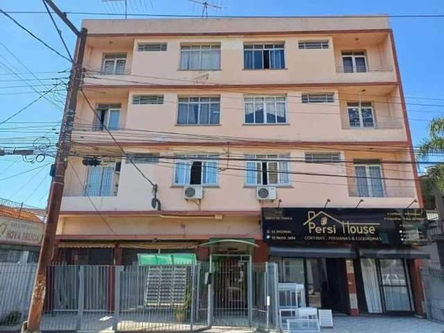 Apartamento com 3 quartos à venda na Avenida Benjamin Constant, 1808, São João, Porto Alegre por R$ 450.000