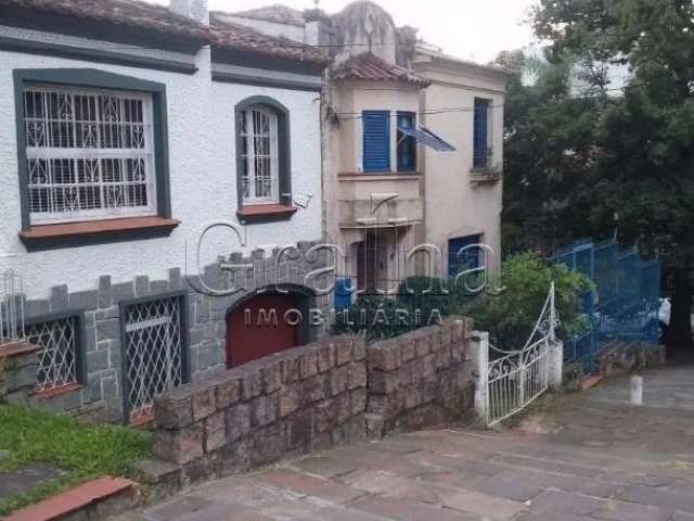 Casa com 4 quartos à venda na Avenida Taquara, 10, Petrópolis, Porto Alegre por R$ 1.400.000