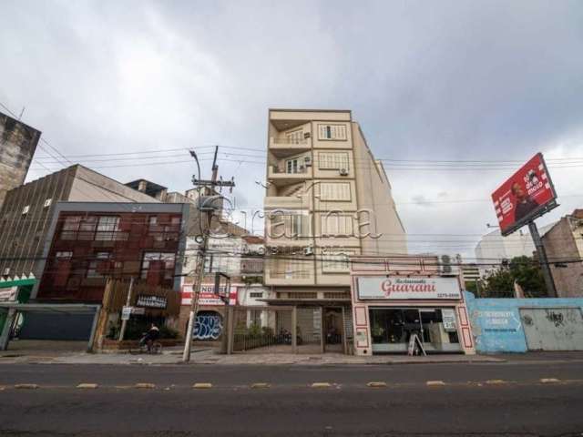 Apartamento com 3 quartos à venda na Avenida Cristóvão Colombo, 999, Floresta, Porto Alegre por R$ 370.000