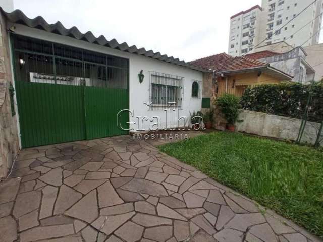 Casa com 4 quartos à venda na Rua Barão do Amazonas, 1809, Jardim Botânico, Porto Alegre por R$ 750.000