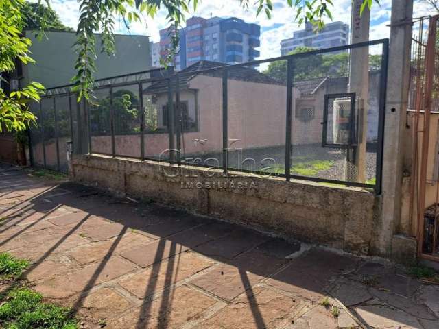 Terreno à venda na Rua Domingos Crescêncio, 821, Santana, Porto Alegre por R$ 410.000