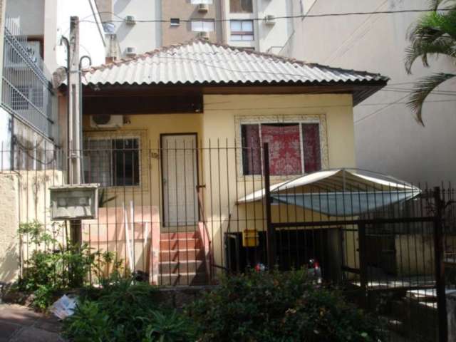 Casa com 3 quartos à venda na Rua Eudoro Berlink, 1155, Auxiliadora, Porto Alegre por R$ 1.300.000