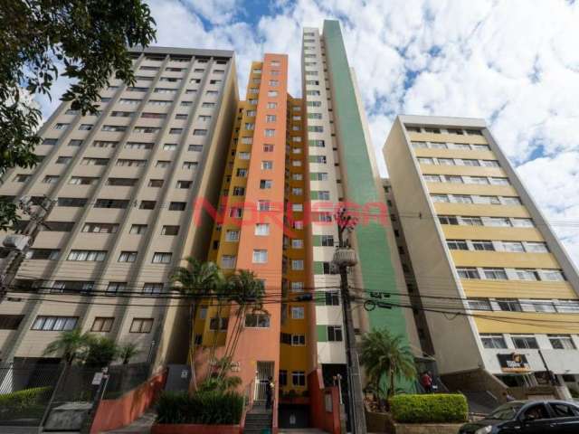 Apartamento com 1 quarto  para alugar, 31.00 m2 por R$2000.00  - Cristo Rei - Curitiba/PR