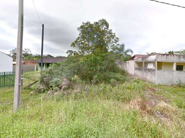 Lote em meio de quadra a 1Km da Avenida Atlântica