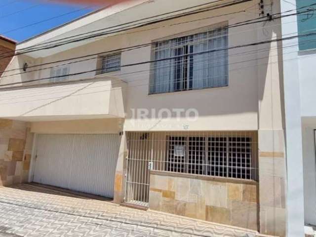 Casa com 3 quartos à venda na Vila Assunção, Santo André  por R$ 800.000