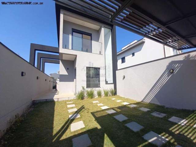 Casa em Condomínio para Venda em Santana de Parnaíba, Villas do Jaguari, 3 dormitórios, 1 suíte, 3 banheiros, 2 vagas