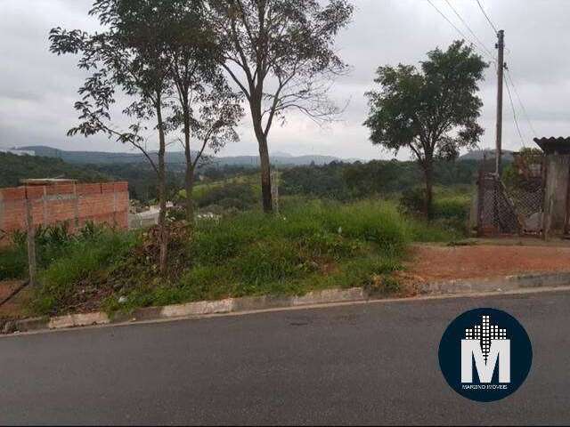 Terreno de 700m² em Santana de Parnaíba