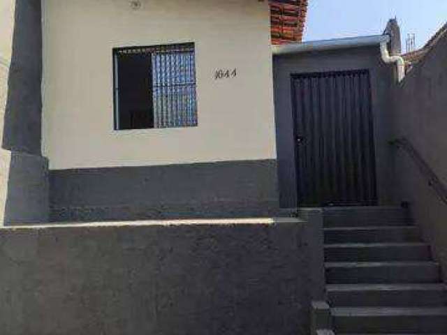 Casa á venda 130m², 2 Quartos, 2 Vagas de Garagem - Cotia