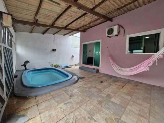 Casa com 3 quartos à venda no Nova Cidade, Manaus  por R$ 270.000