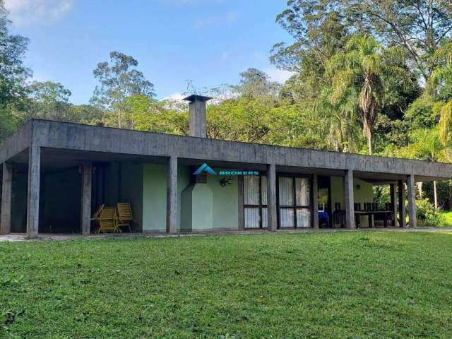 Sítio a venda com 186.000 M², Casa Sede com 3 Dorms, Cercado pela Natureza