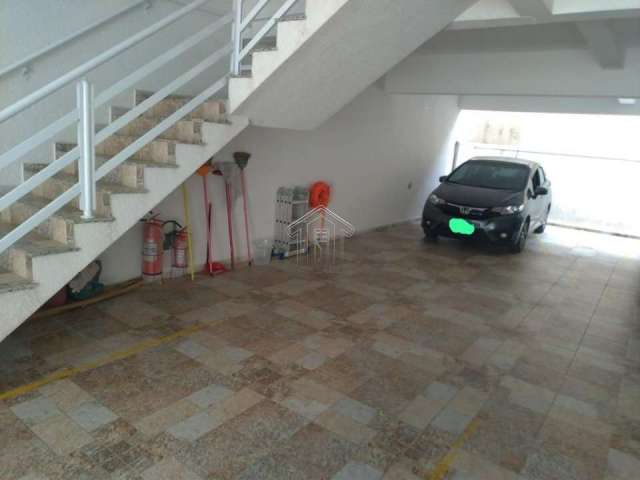 Apartamento tipo cobertura Vila Alzira, 2 dormitórios sendo (1 suíte) , 1 vaga que cabem 2 autos pequenos, 110 m2