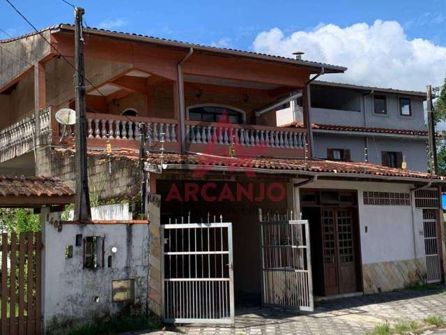 Casa no Centro de Ubatuba ideal para Pousada ou Clínica