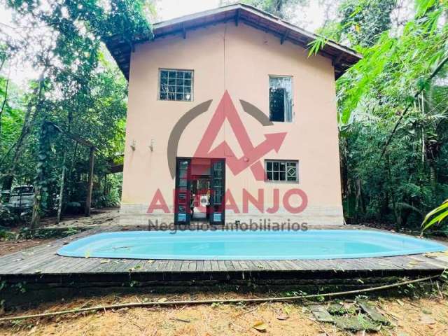 Casa a venda a 200 metros da praia do felix - ubatuba - sp